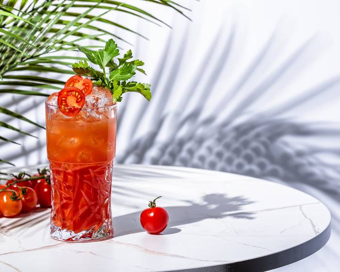 Tomate zum Trinken: rote Cocktails und Mocktails für den Sommer