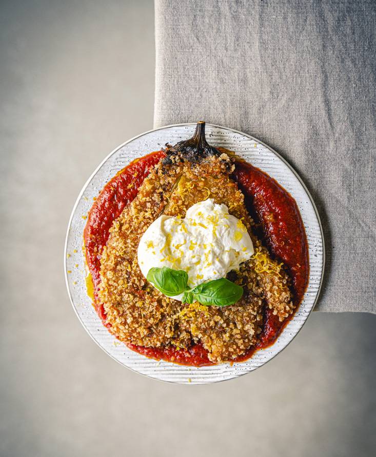 Melanzani Milanese mit Burrata