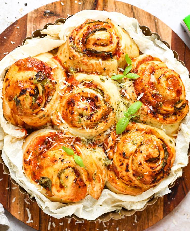 Pizzaschnecken Caprese